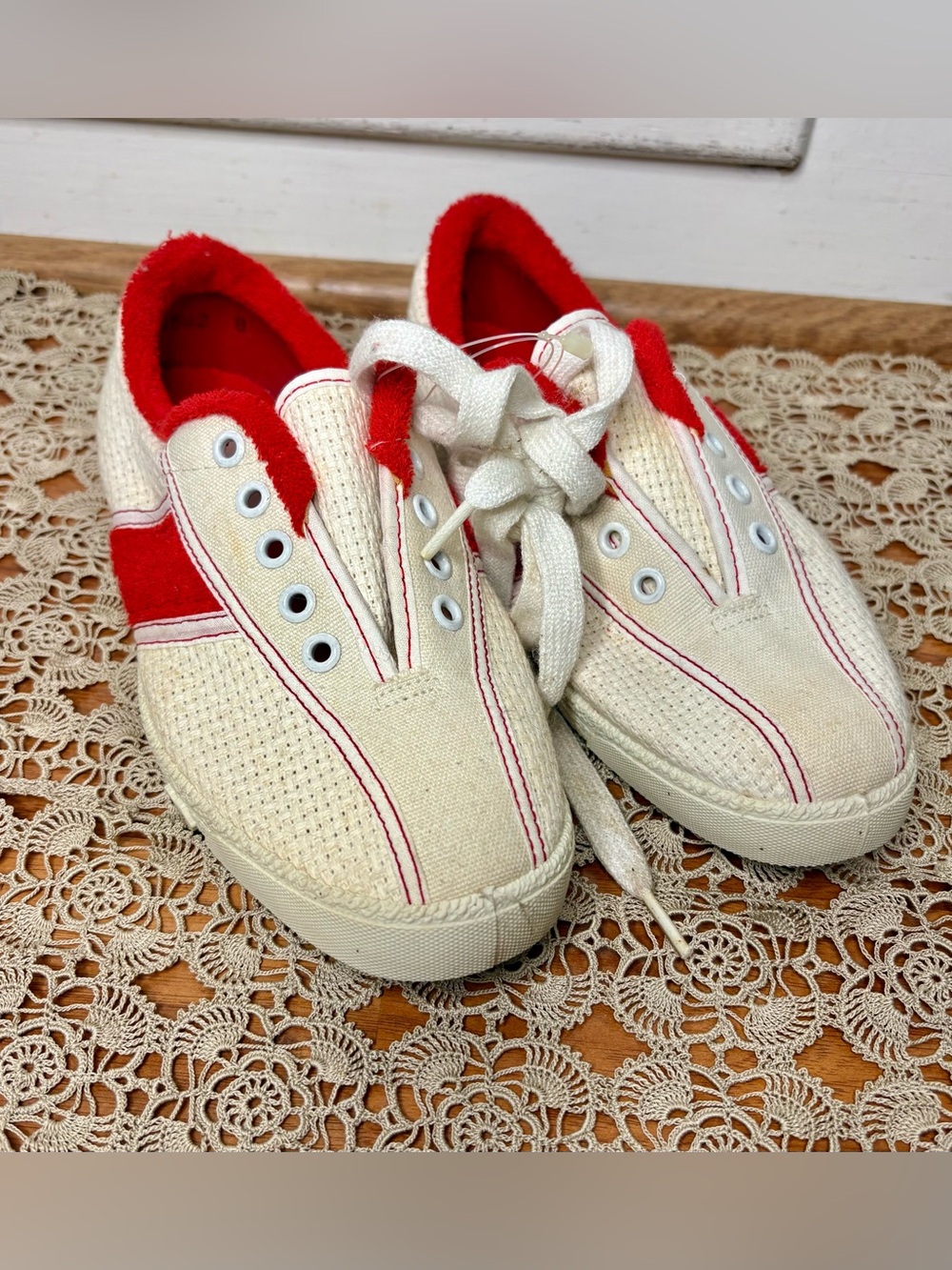 Vintage 80s US Sports Tico Tyre White Canvas Terry Cloth Tennis Shoes Sneakers